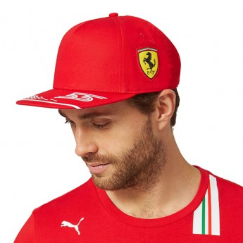 Ferrari șapcă flat Carlos Sainz F1 Team 2021