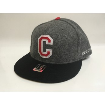 Chicago Blackhawks șapcă flat Varsity Flex Hat