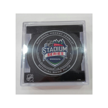 Minnesota Wild puc Stadium Series 2016 Game Official