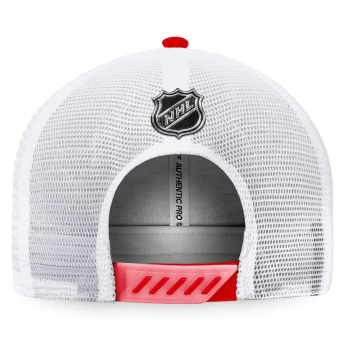 Chicago Blackhawks șapcă de baseball 2022 NHL Draft Authentic Pro On Stage Trucker Adjustable