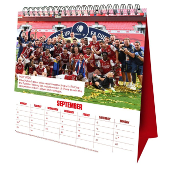 FC Arsenal calendar de birou 2025