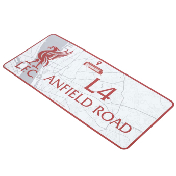 FC Liverpool semn pe perete Route To
