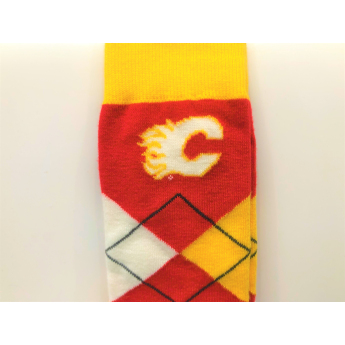 Calgary Flames articole Graphic Argyle Lineup Socks size: 5 - 12