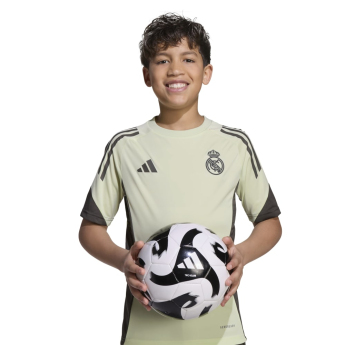 Real Madrid echipament de antrenament pentru copii almost
