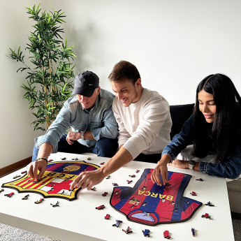 FC Barcelona puzzle din lemn Jersey 150 pcs