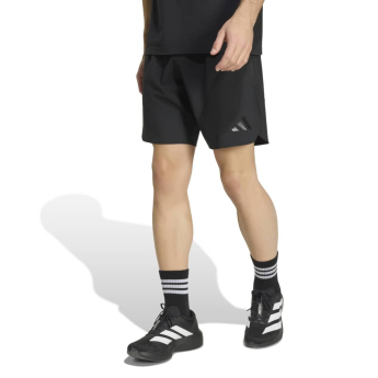 Real Madrid pantaloni scurți pentru bărbați Tiro Travel black