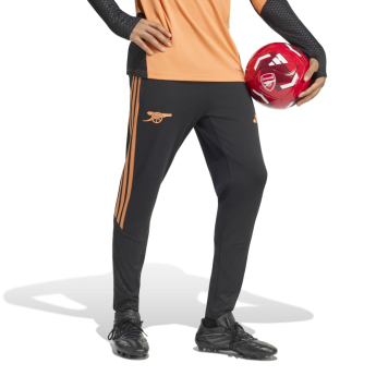 FC Arsenal pantaloni de trening pentru bărbați Tiro black