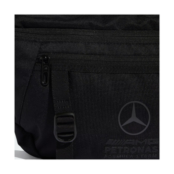 Mercedes AMG Petronas borsetă Lights Out black F1 team 2026