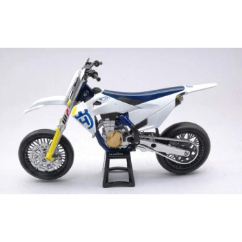 Model motocyklu Husqvarna FS 450 Supermoto 1:12