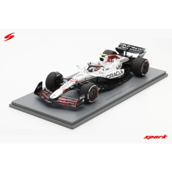 Modele auto și moto model 1/18 Oracle Red Bull Racing RB21 Yuki Tsunoda Japanese GP 2025