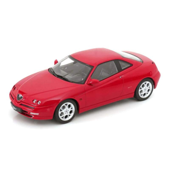 Modele auto și moto model 1/18 GTV 1999 red