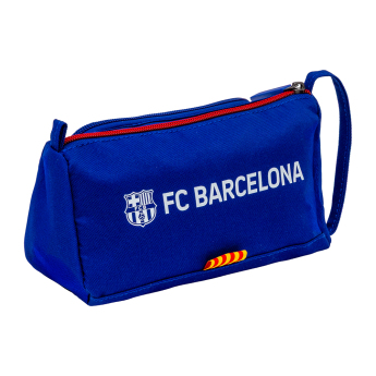 FC Barcelona penar Young Triangl