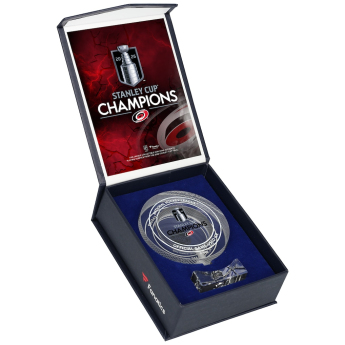 Carolina Hurricanes puc de sticlă NHL 2026 Stanley Cup Champions Crystal Puck Filled with Ice from the 2026 Stanley Cup Final
