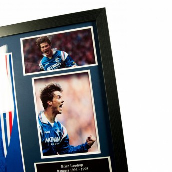 FC Rangers tricou înrămat Laudrup Signed Shirt (Framed)