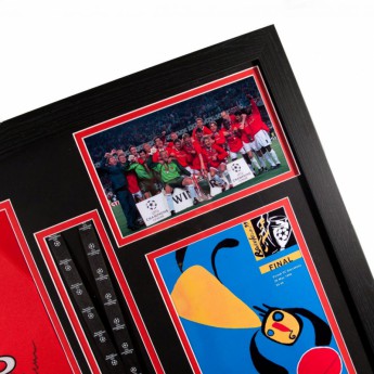 Legende tricou înrămat Manchester United 1999 Champions League Final Signed Shirt (Framed)
