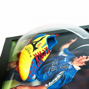 Legende ghete de fotbal înrămate FC Chelsea Zola Signed Boot (Framed)